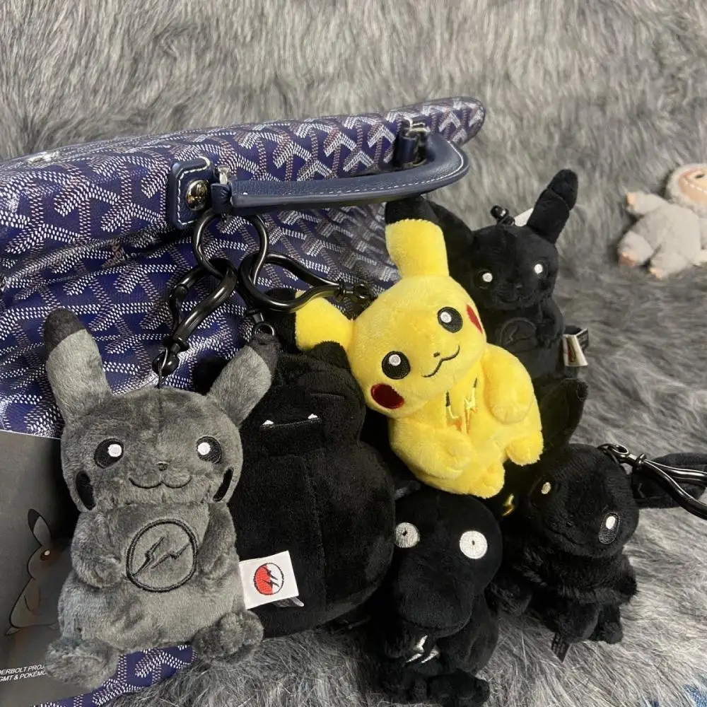 12cm Pokemon Pikachu transformar en la serie oscura muñeco de peluche colgante de felpa decoración de mochila juguete para niños periferia de animé