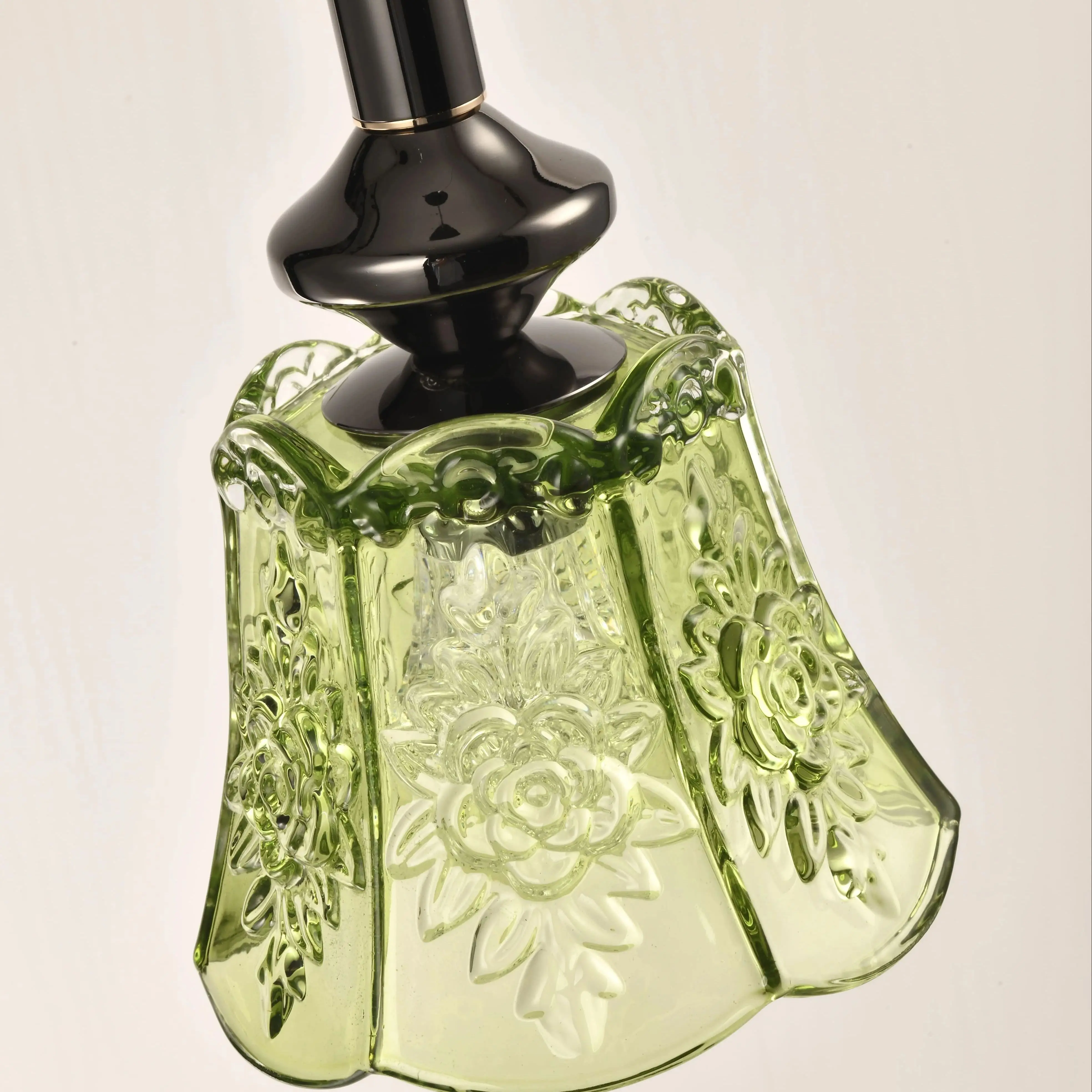 Vintage French Green Glass Pendant Lamp Rose Floral Pattern Scalloped Shade Retro Hanging Ceiling Light for Bedroom Kitchen Cafe