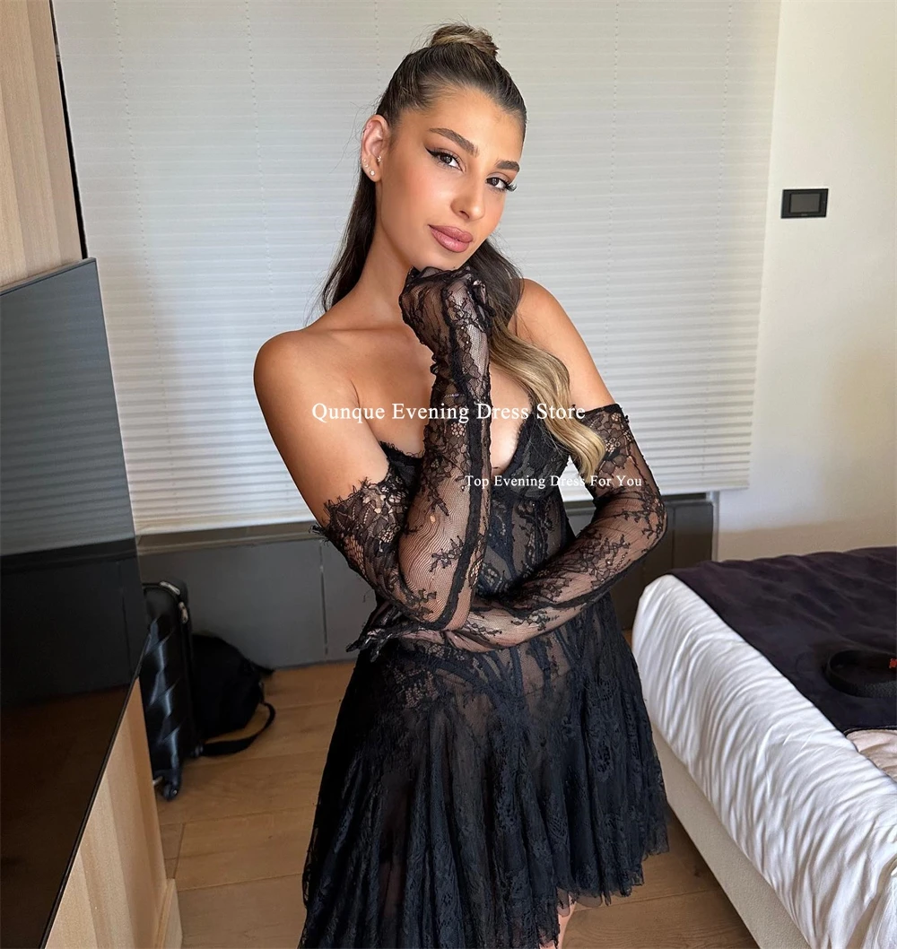 Qunque エレガントなレースのミニイブニングドレス女性のセクシーな薄手のストラップレスパーティードレスショート Vestidos パラフィエスタデ Lujo カスタマイズ