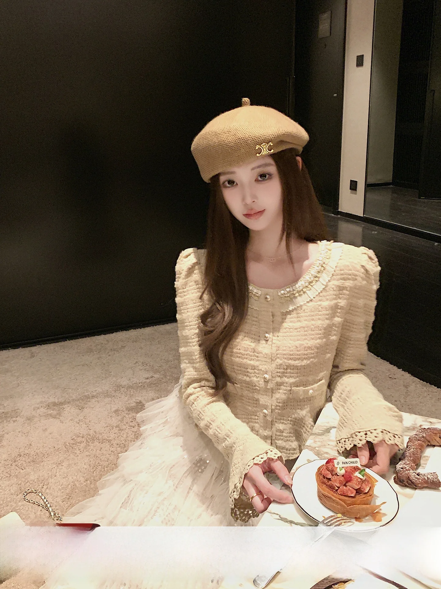 

Pearl Trim Knitwear Women's Slim Fit Waist Cinching Spring New Sle Romantic round Ne Long Sve Open Cardigan