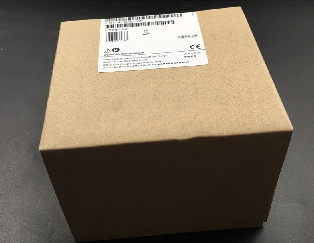 

1 шт. 6ES7288-1ST30-0AA0 6ES7 288-1ST30-0AA0 НОВЫЙ, 100% гарантия качества