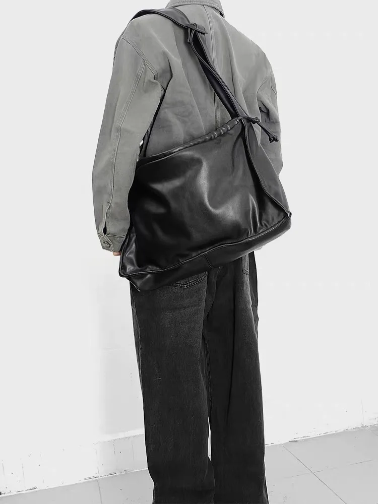 

Niche Design Crossbody Drawstring Shoulder Computer Bags 2025 New High-capacity Commuting Bag