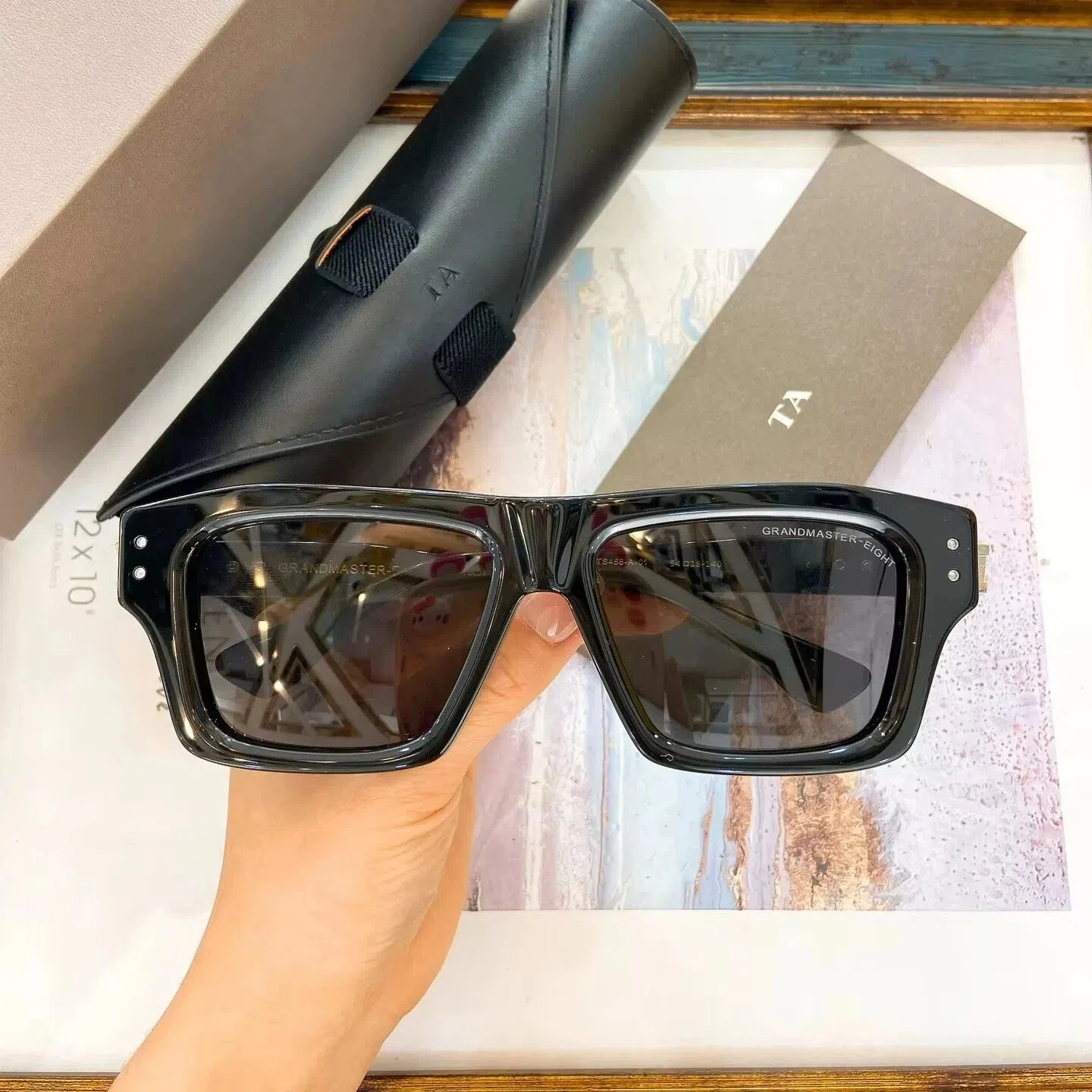 

Authentic For DIYTA DT GRANDMASTER-EIGHT DTS458-A Classic Men Women Sun Glasses Casual Business Male Couple Eyewear With Box