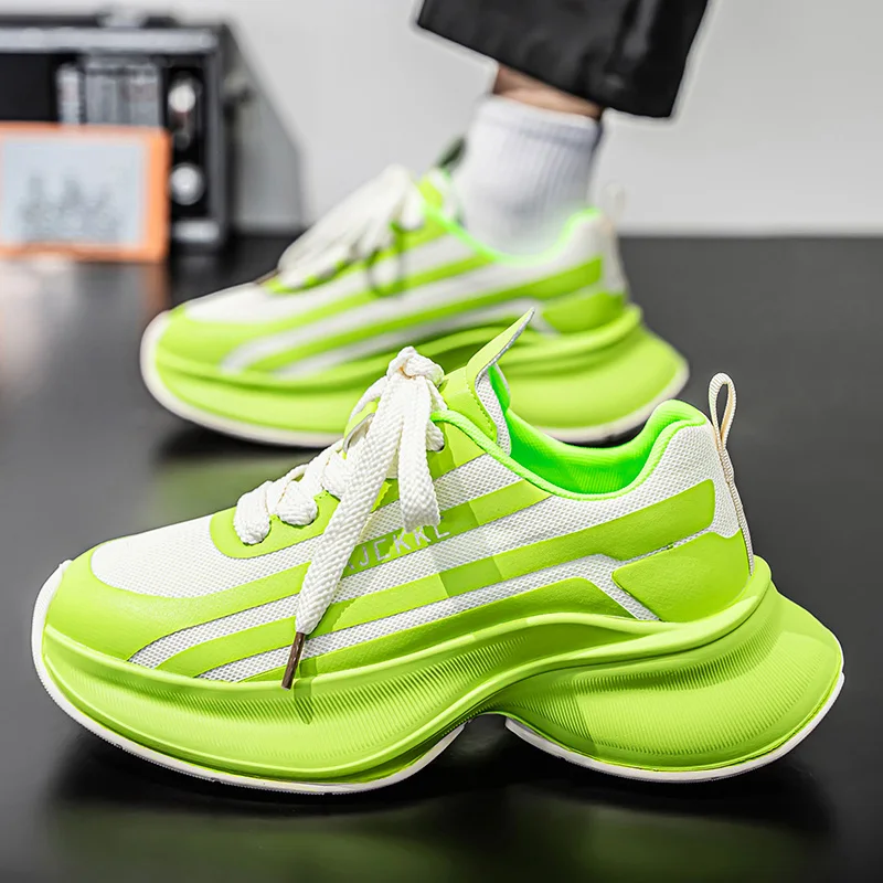 

2025 New Trendy Fashion Low Top Thick Bottom Casual Sports High Quality Height Increasing Lightweight Trendy Men's Shoes