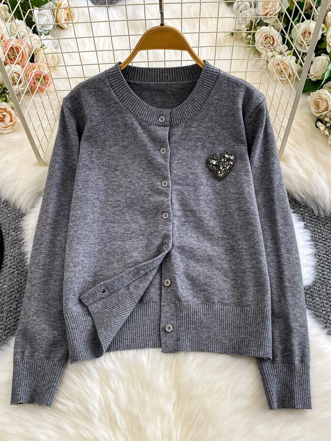 

Diamond Embedded Heart ape round Ne Knitted Sweater Women's Loose Fit Slimming Open Cardigan Outerwear