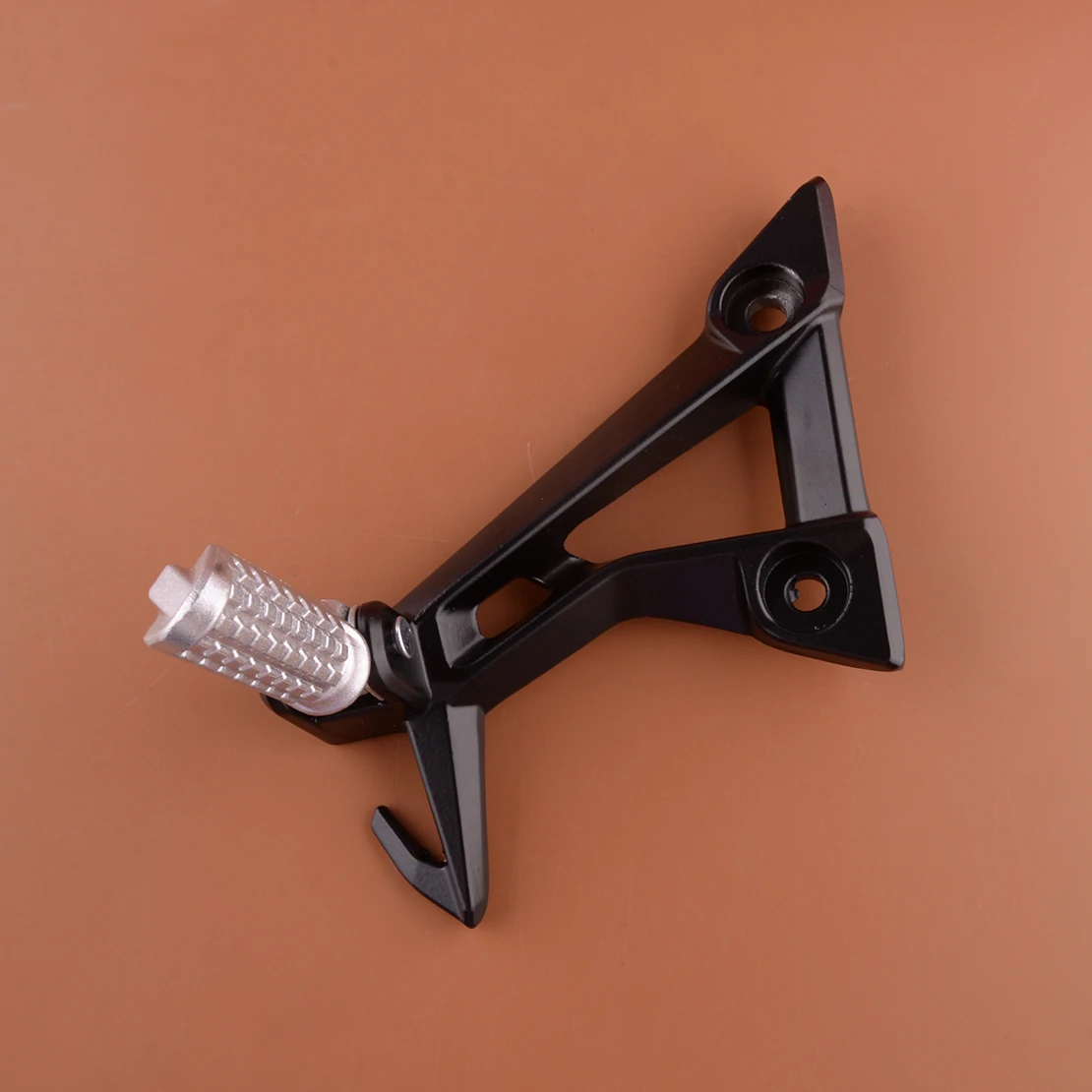 

Universal Motorcycle Motorbike Rear Left Refit Foot Peg Rest Pedal Pad Bracket Shift Lever New