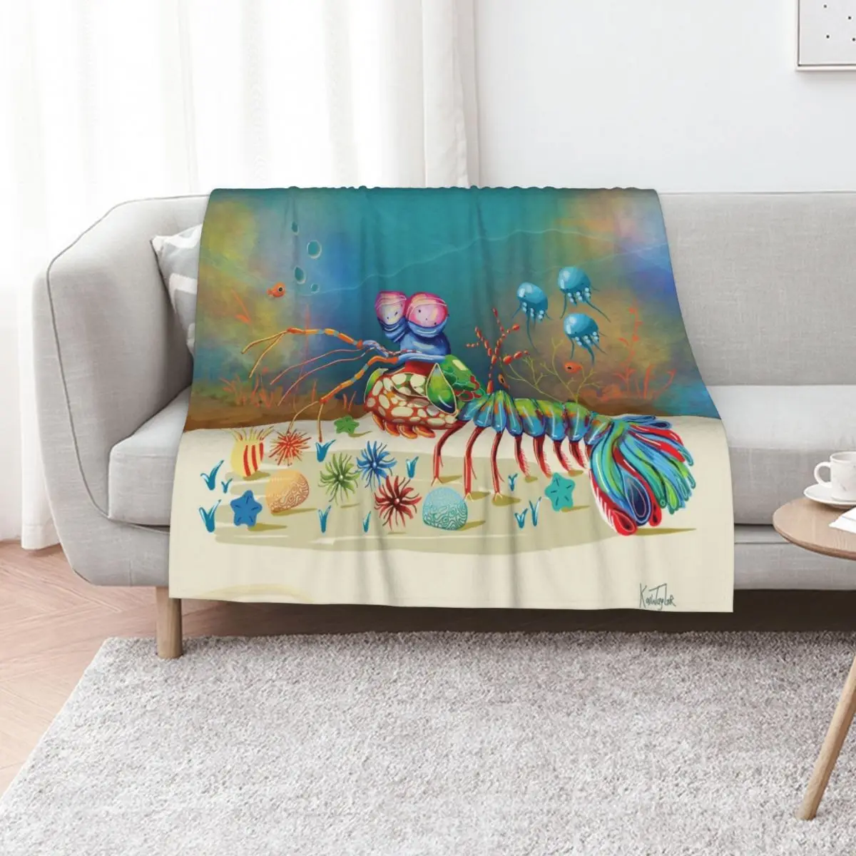 

Peacock Mantis Shrimp Throw Blanket Travel Comforter Plush anime Blankets