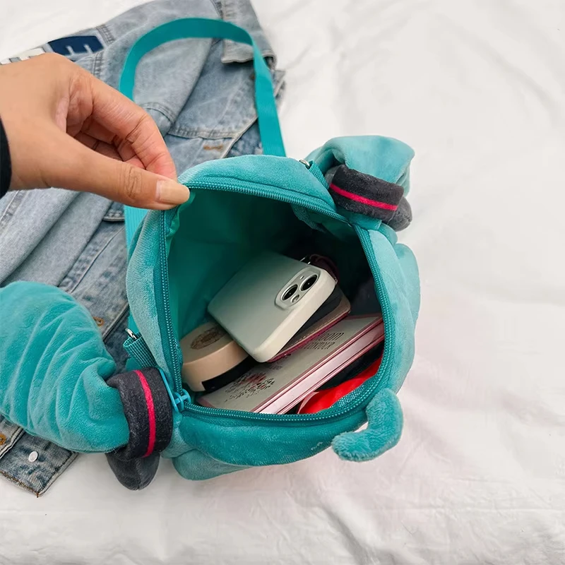 H atsune MikuรูปItabagกระเป๋าเป้สะพายหลังกระเป๋าสะพายตุ๊กตาน่ารักการ์ตูนรุ่นแนวทแยงใสC Rossbodyกระเป๋ากระเป๋านักเรียนหญิง