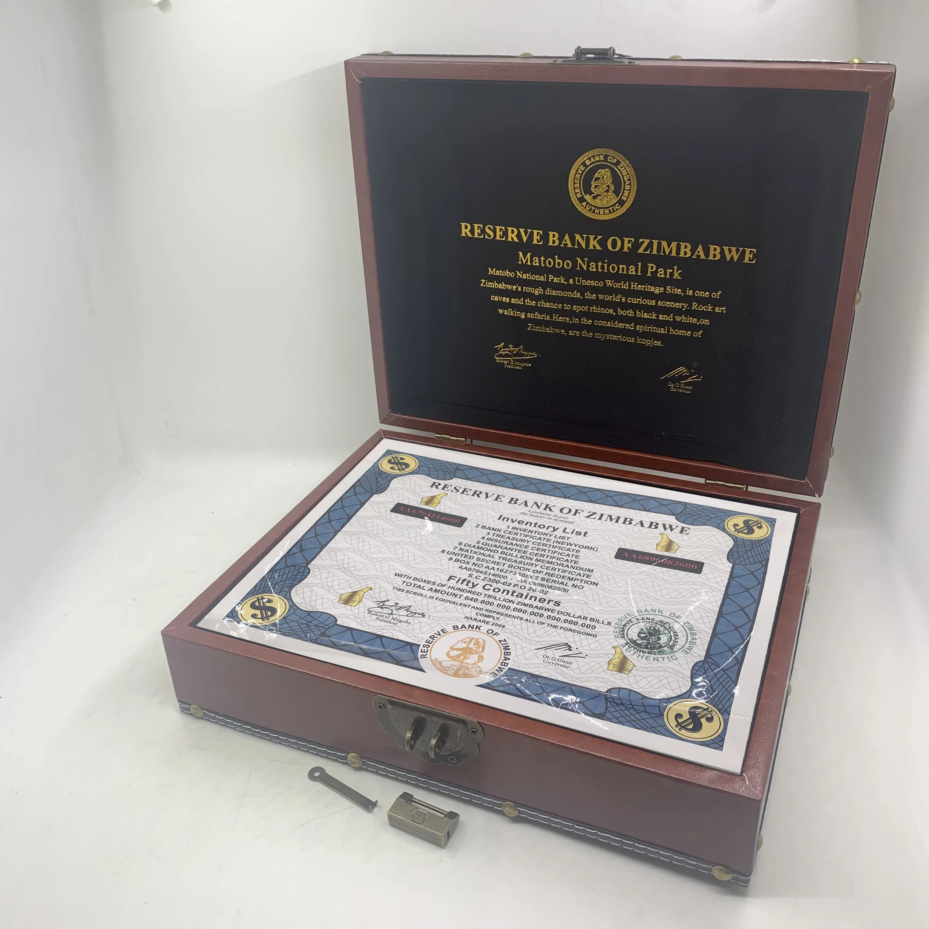 

200pcs Zimbabwe Fifty Container Certificates Republic of Zimbabwe scroll with Fluorin Anti-counterfeiting in leather box