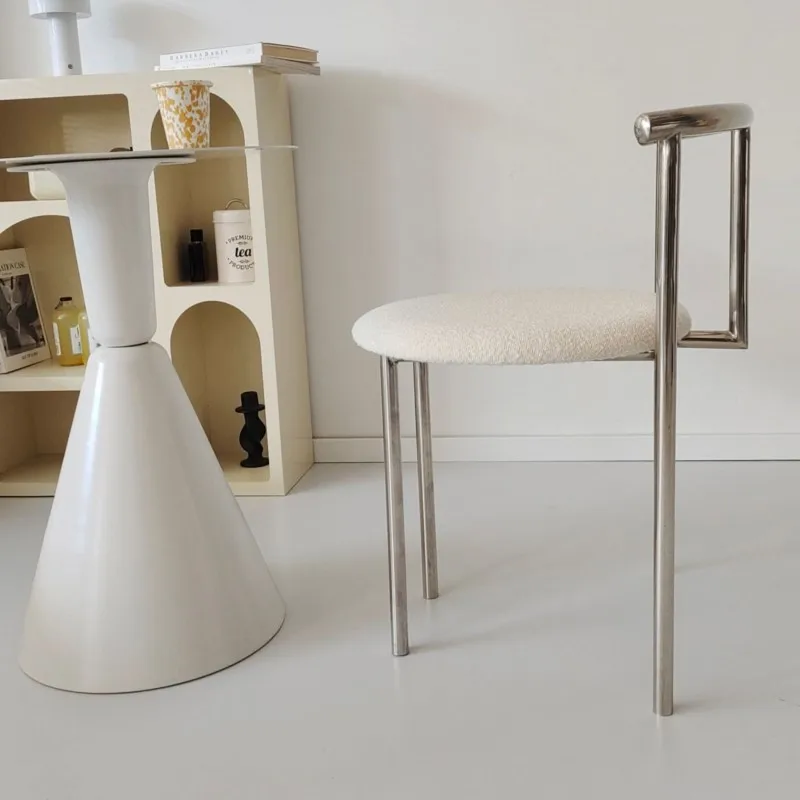 

Aesthetic Classic Dining Chairs Metal Legs Luxury Bar Stools Designer Dining Chairs Beauty Elegant Chaises Kitchen Furniture