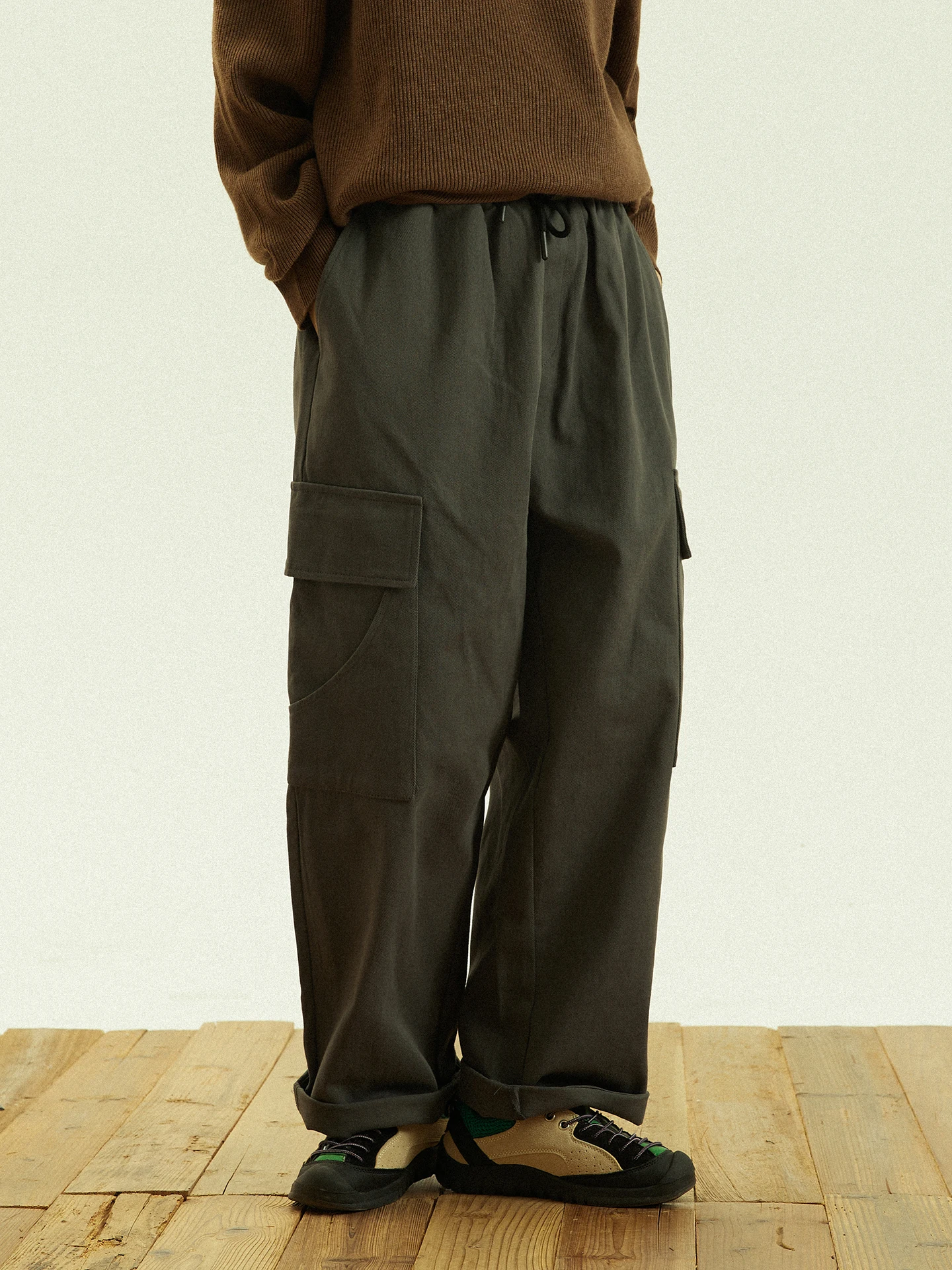 

Брюки GoodNorth Retro: повседневные рабочие брюки свободного прямого кроя, очень удобные, универсальные, из хлопка.