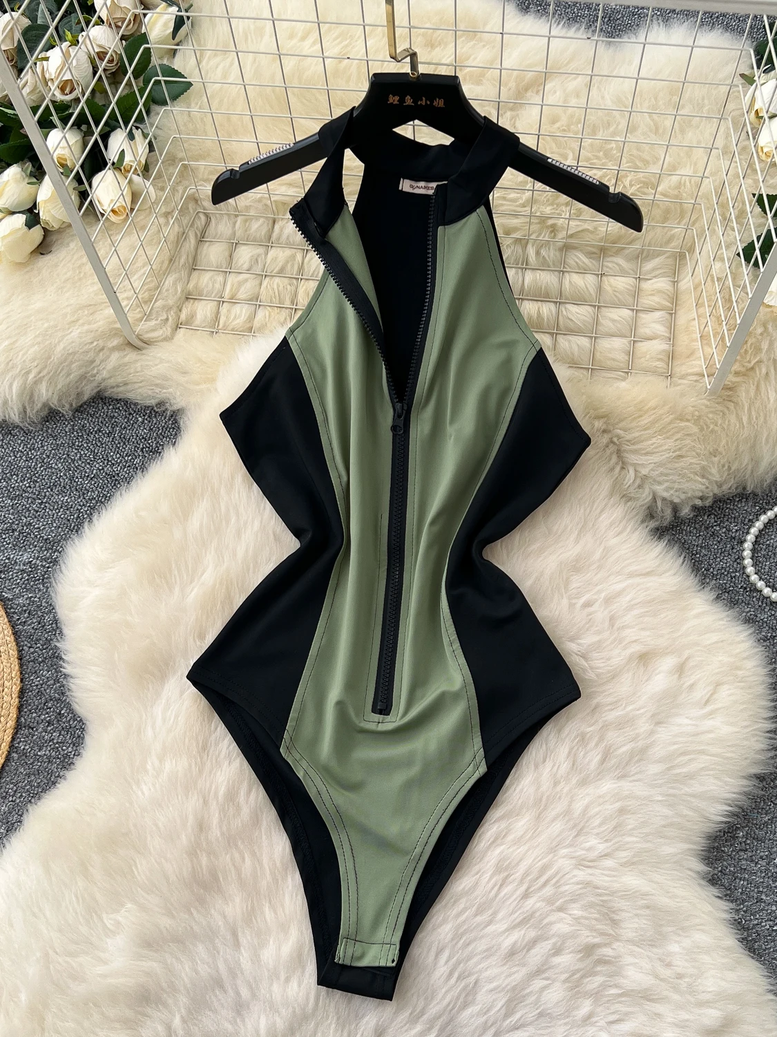 Sexy Faionable Color Blo Stand Collar Zipper Svel Ne Hanging  Women's Waist Inward Top Bot Inteated...