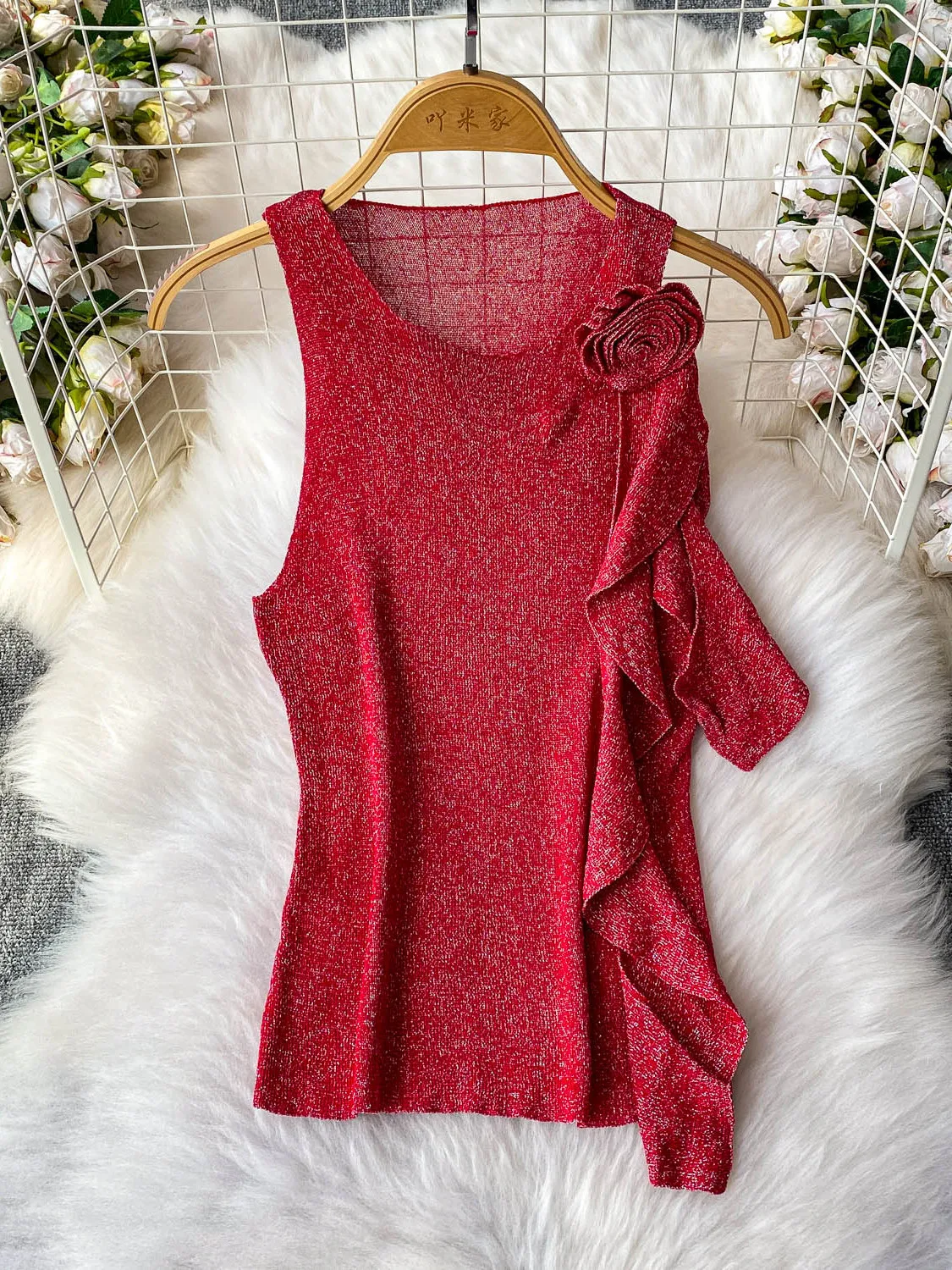 Sommer Süße Fliege 3D Blume rund Ne Sparkling Tead Weste Damen Faion Design Sense Sle Pendeln Sle Slim Fit