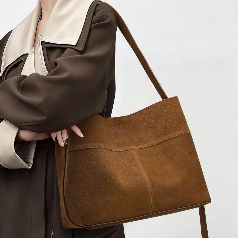 

Aidani Genuine Leather Matte Cowhide Tote Bag for Women, 2026 New Arrival, Large Capacity Commuter Bag, Brown Shoulder