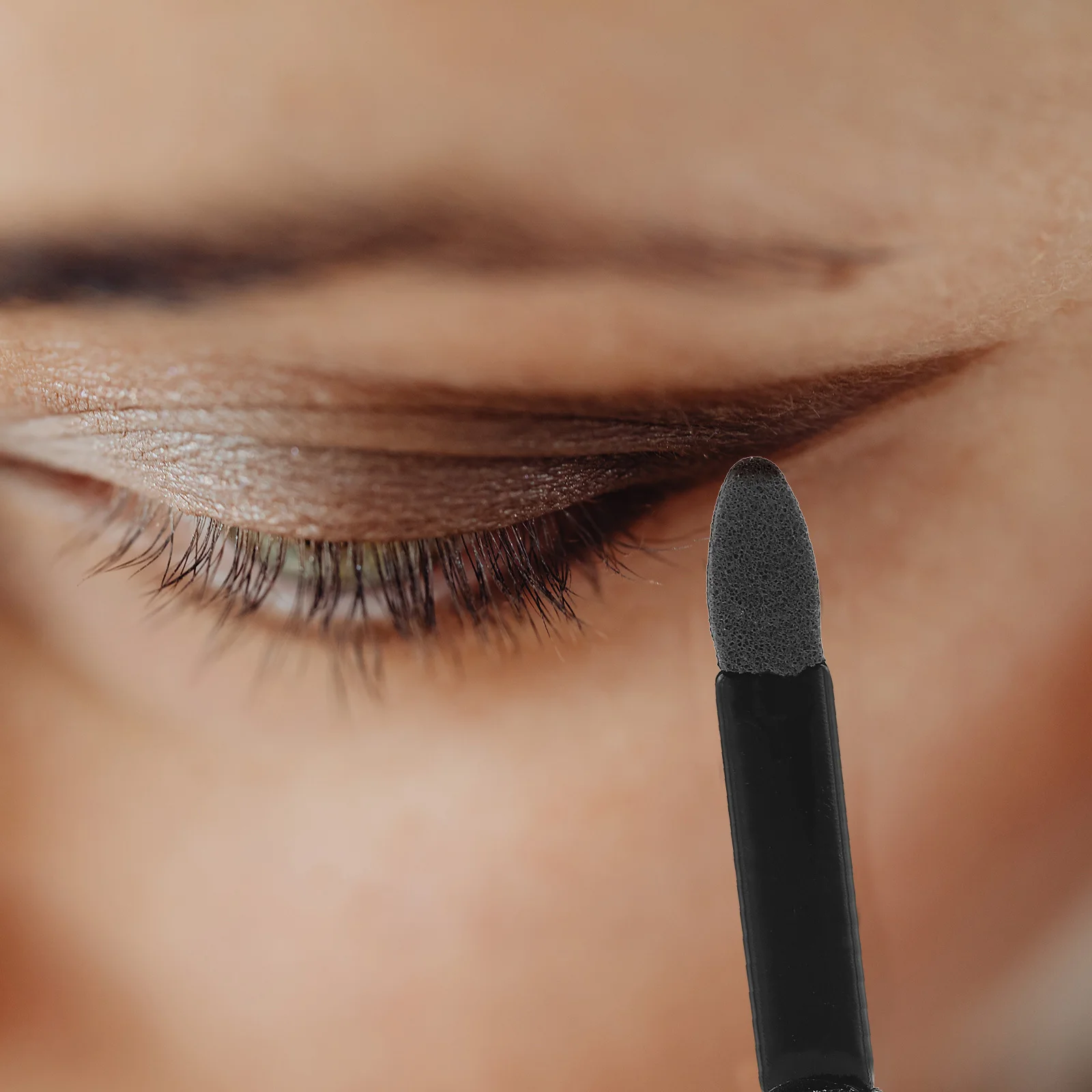 

50Pcs Double-Ended Eyeshadow Sponge Brush Durable Lightweight Makeup Tools for Women Travel Daily Eye Shadow Applicator