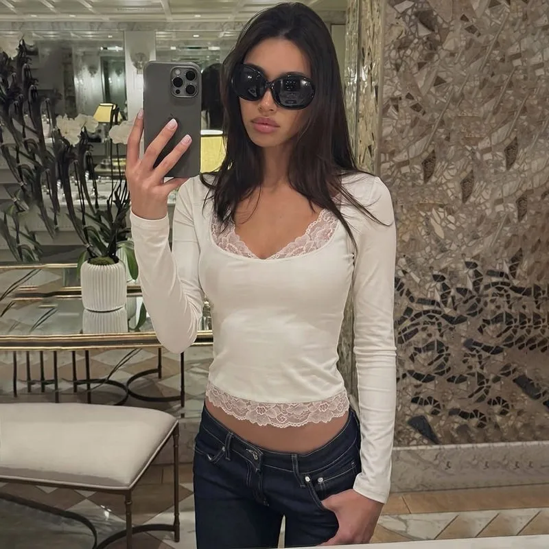 Slimming Lace Detailing Pure Color Sexy Trendy Women's T-shirt Floral Trim Top for Autumn Fashion Ladies' Clothing
