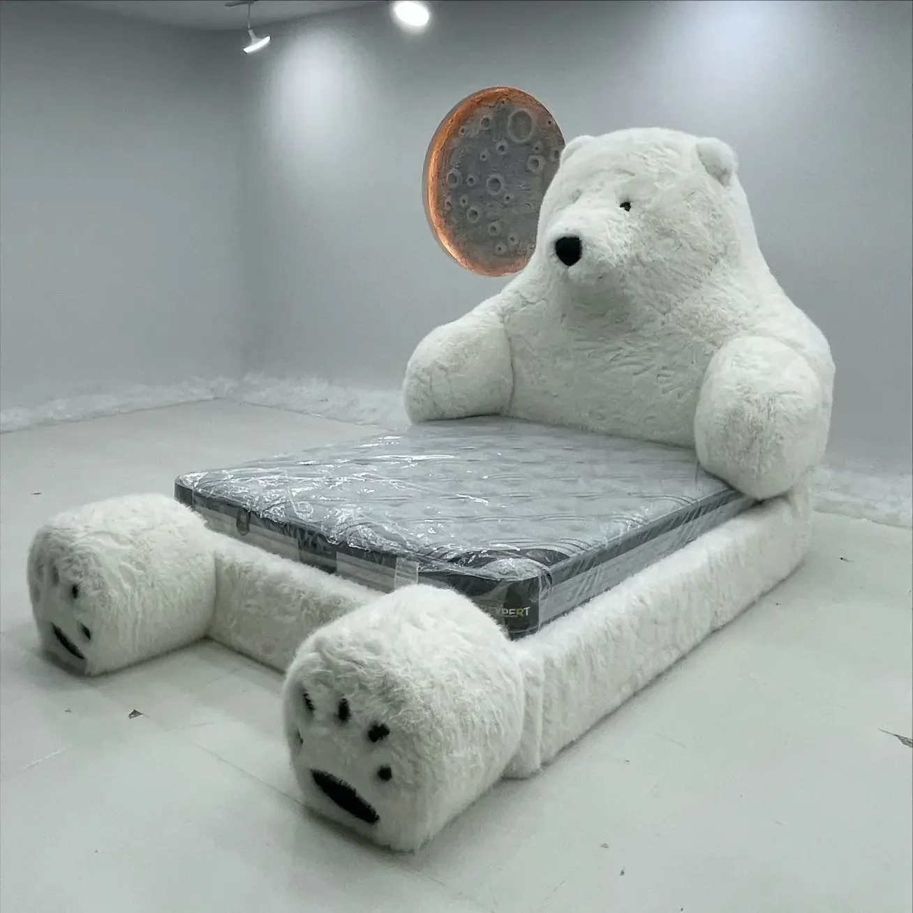 Creative polar bear bed