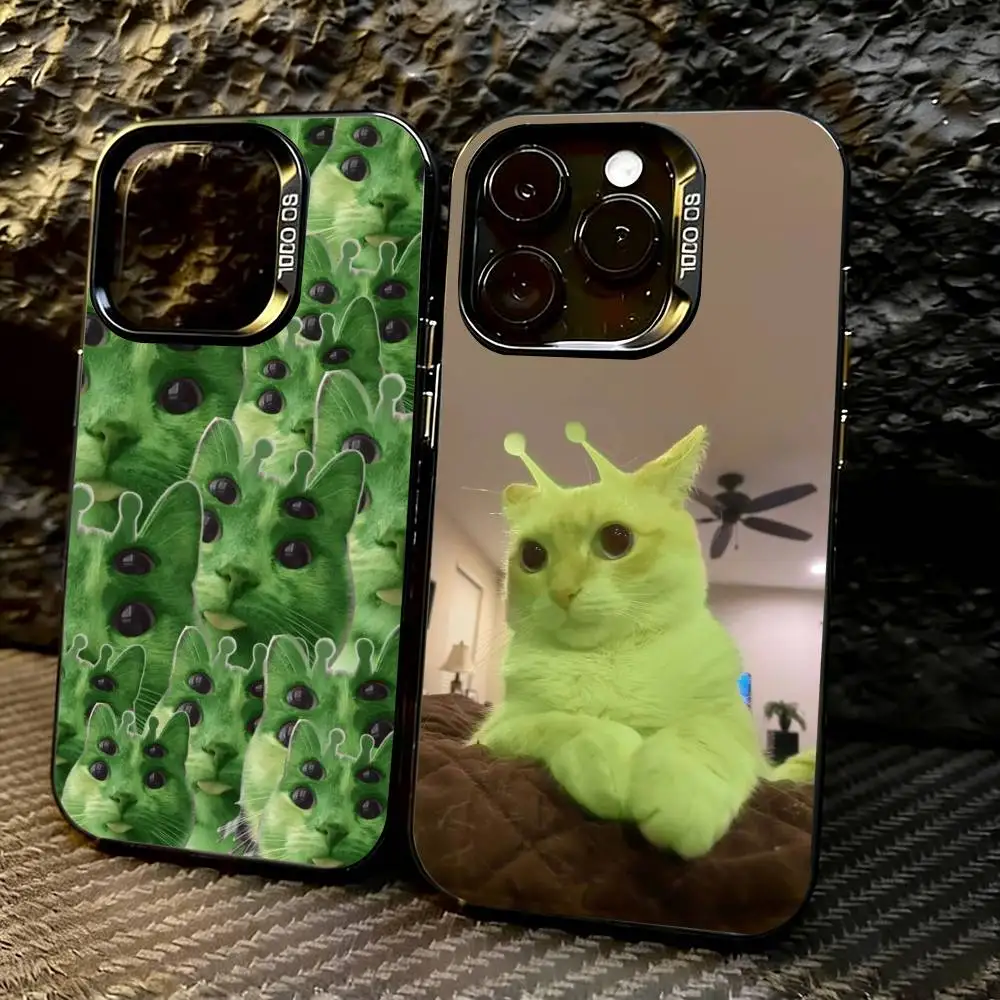 

A-alien cat Green Phone Case For iPhone 17,16,15,14,13,12,11 Plus,Pro Max,XS,Colorful Silver Phone case Funda Cover