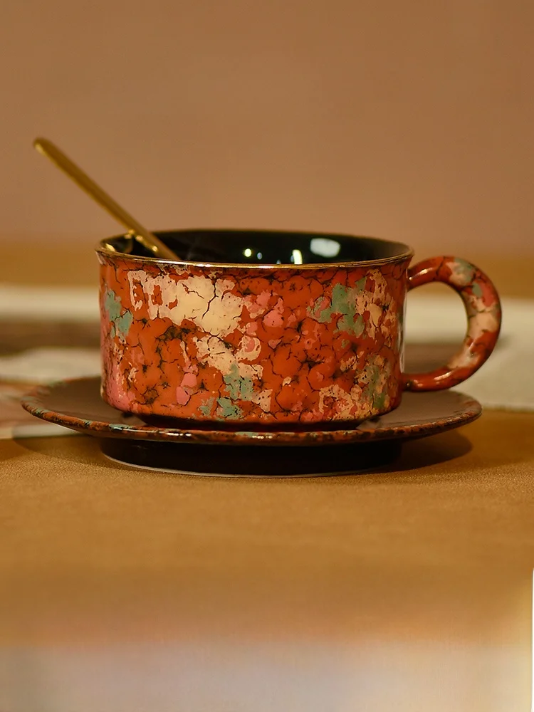 tasse-a-cafe-cerc-faite-a-la-main-decoration-doree-haute-valeur-esthetique-pour-the-ternoon-tasses-en-porcelaine-de-luxe-avec-cuillere-et-assiette