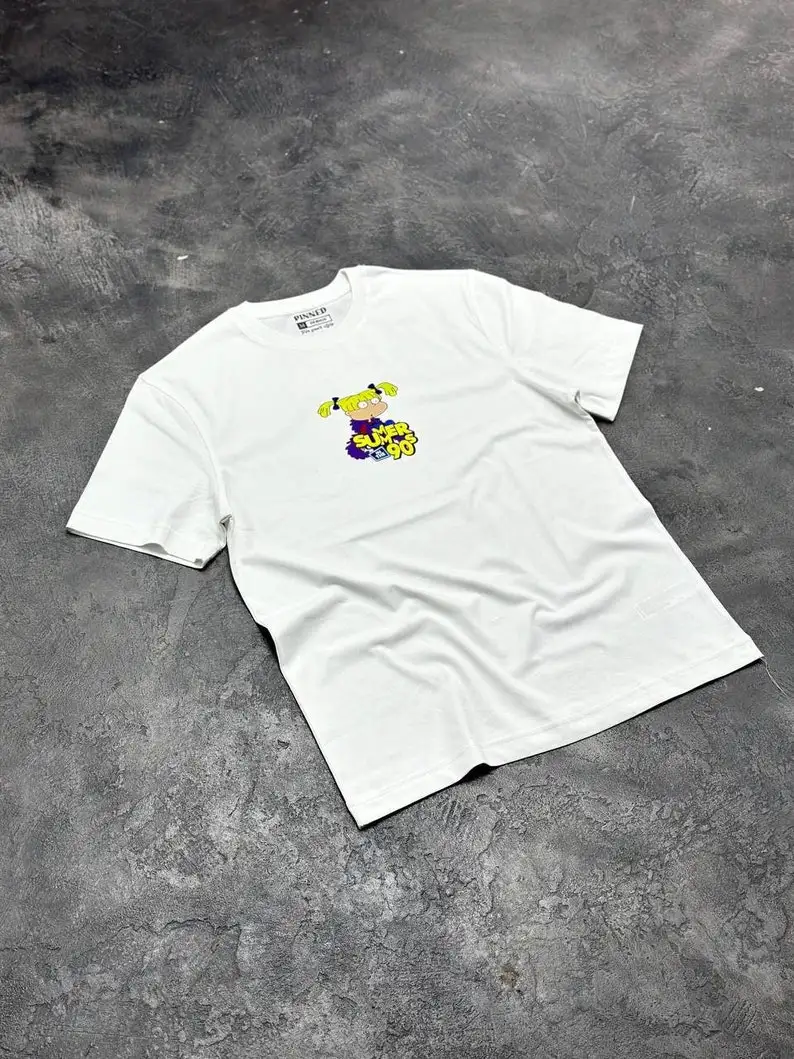 

Men's Summer 90s Graphic Tee