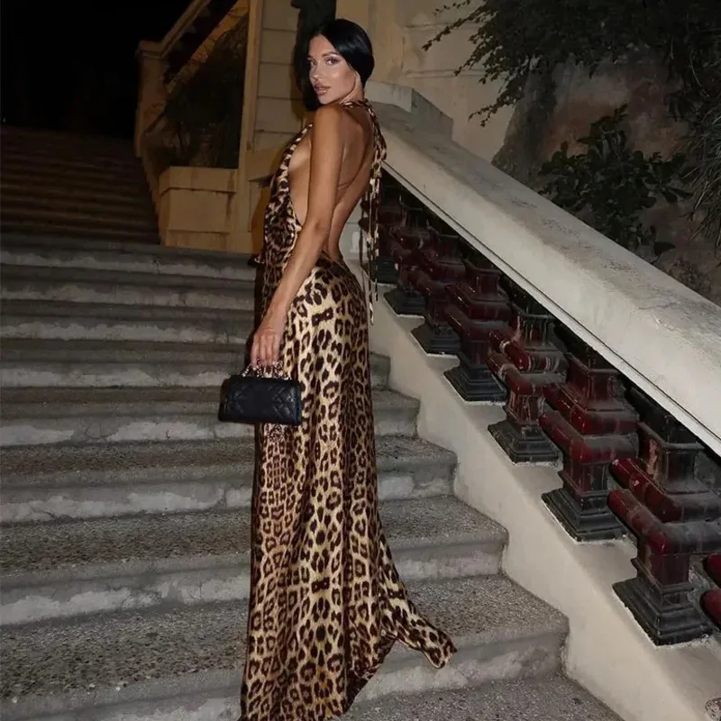 ชุดเดรสคอวีลึกผูกเชือกพิมพ์ลายเสือดาวสุดหรูสำหรับผู้หญิงชุดเดรสยาวเข้ารูปเปิดหลังสุดเซ็กซี่สำหรับ2024ปาร์ตี้สตรีทไฮสตรีทใหม่