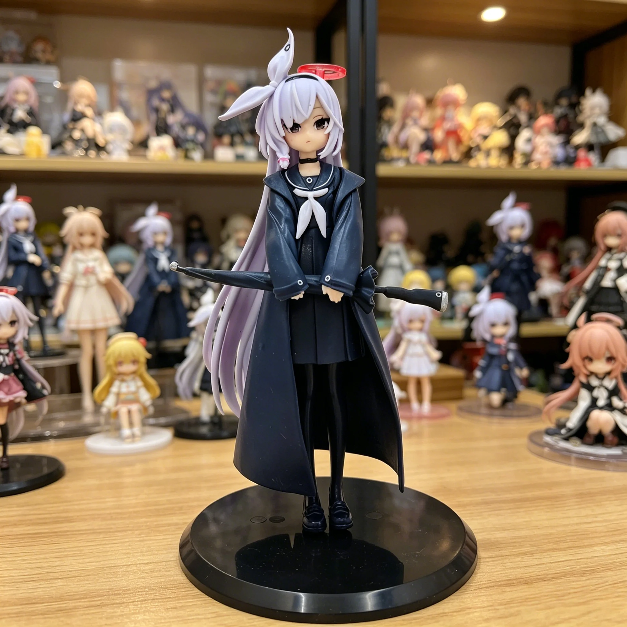Blue Archive Plana Stehende Niedliche Anime-Mädchenfigur PVC Sammlermodell Desktop-Ornament für Erwachsene Anime-Sammlung Fans Geschenk