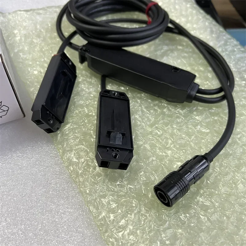 Auf Lager FD-XS8 Klemm-Mikro-Durchflusssensor