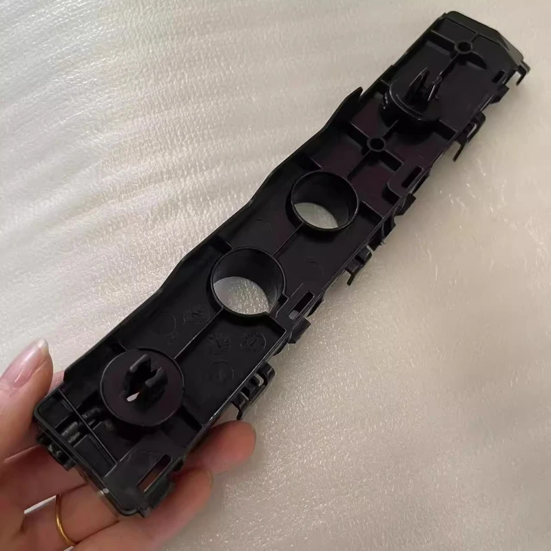 

Front bumper fixing bracket for DONGFENG SHINE MAX bumper buckle