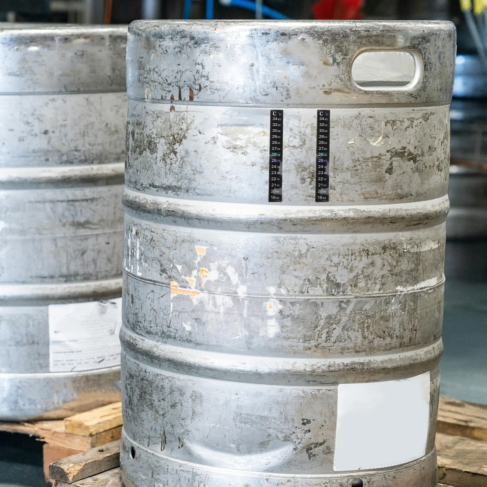 

2Pcs Digital Thermometer Sticker High Temperature Strip Easy Use Home Brewing Thermometer Sticker