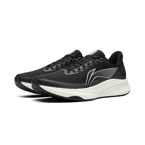 Кроссовки Li-Ning RED HARE 9 для бега, легкие и дышащие — пример использования