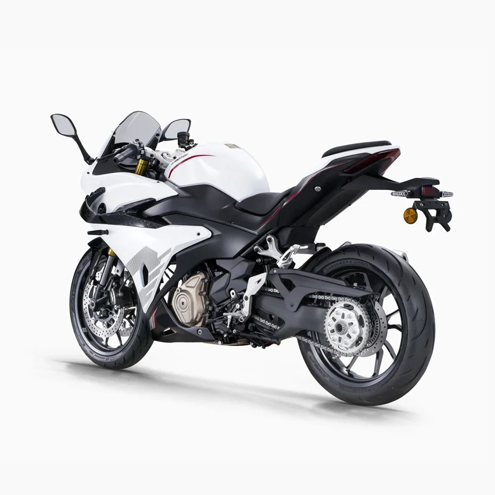 Fuel-efficient QJ Motorcycle RACE 450cc Comfort Seating Powerful Performance Qianjiang Motor sai 450