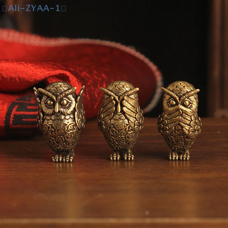 【ZYAA-1】1Pcs Bookshelf Decor Vintage Brass Owl Statue Ear Covering Animal Sculpture Desktop Home Office Ornament Unique Gift
