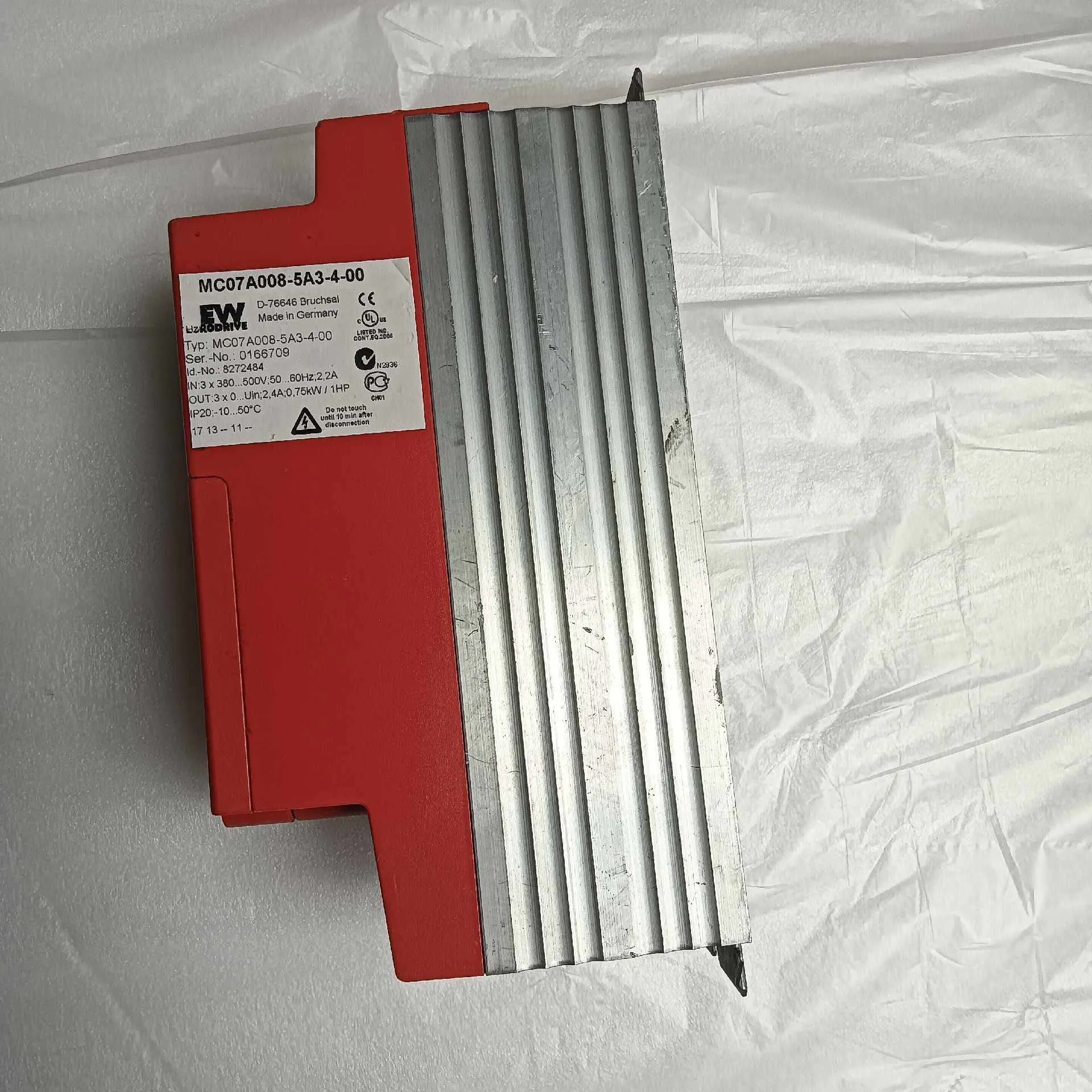 MC07A008-5A3-4-00 Inversor para SEW MC07A008-5A3-4-00