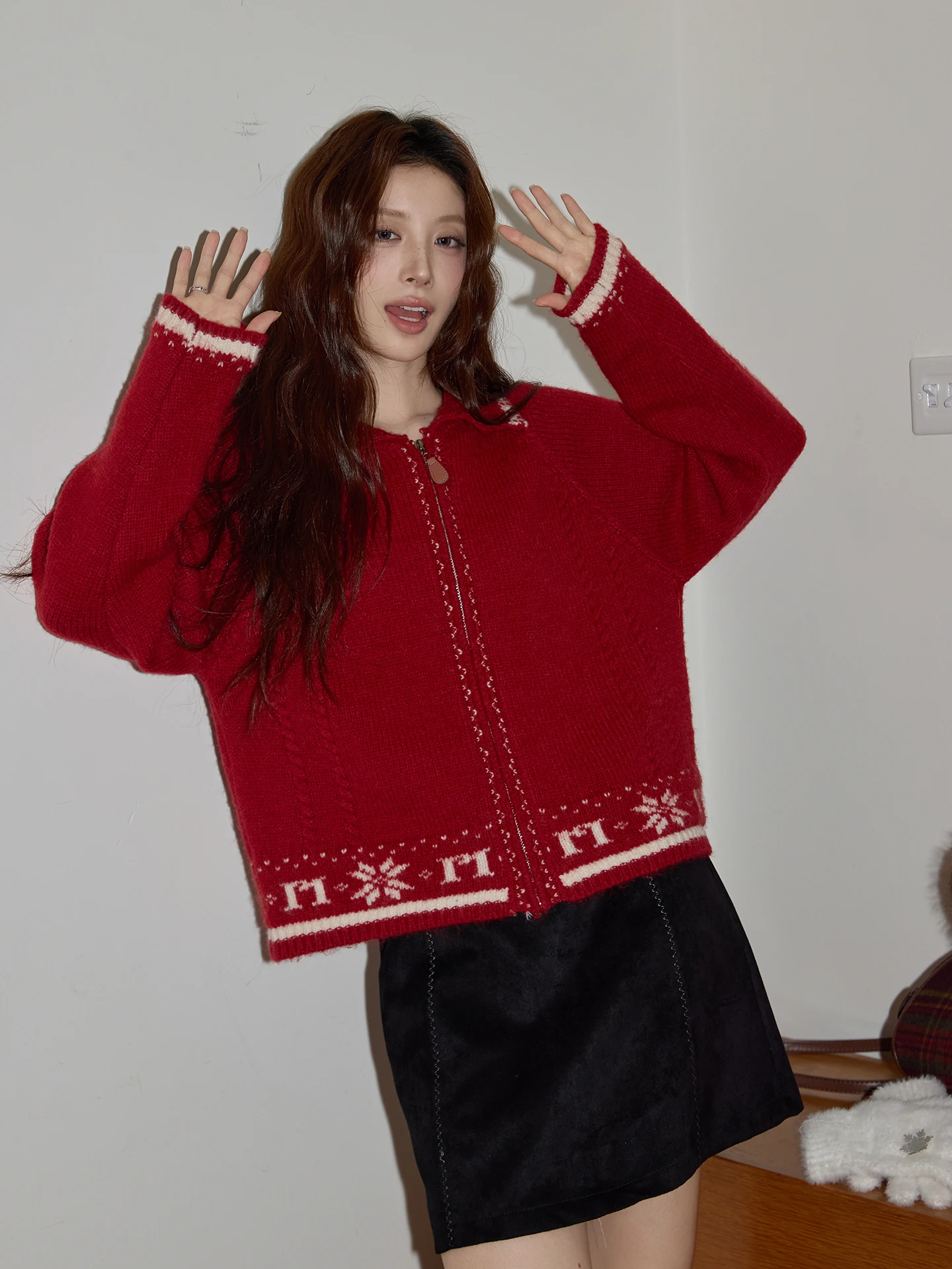 

Chaocha Home Winter Thiened Warm Casual Zipper Collar Sweater Women's Soft Cozy Winter Outerwear Red Color for New Year