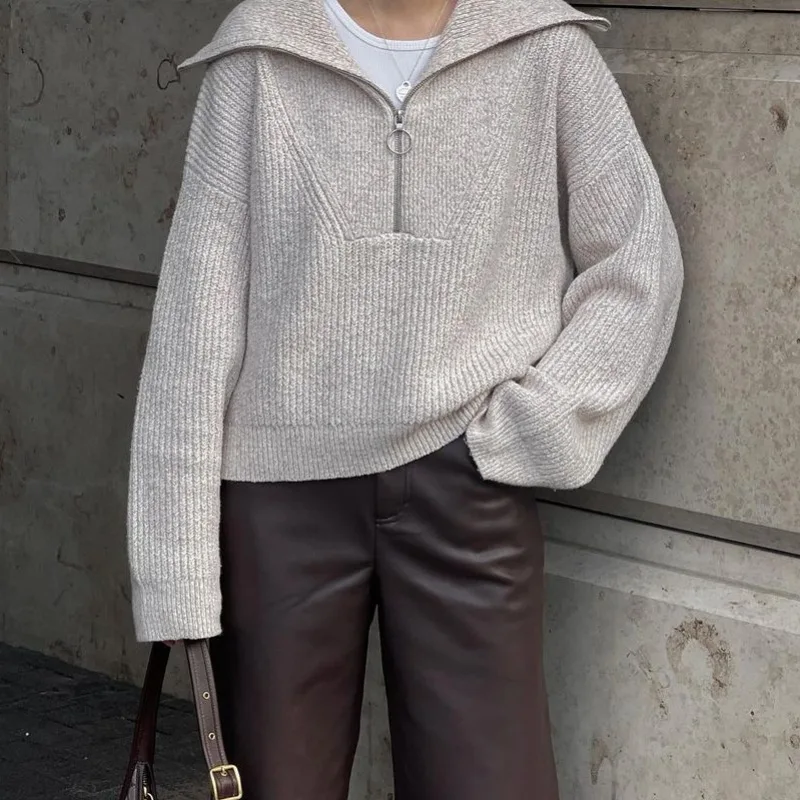 2025 Nuovo europeo e americano retrò a maniche lunghe Top design allentato Flip scollo a V Pullover maglione lavorato a maglia da donna vestiti y2k