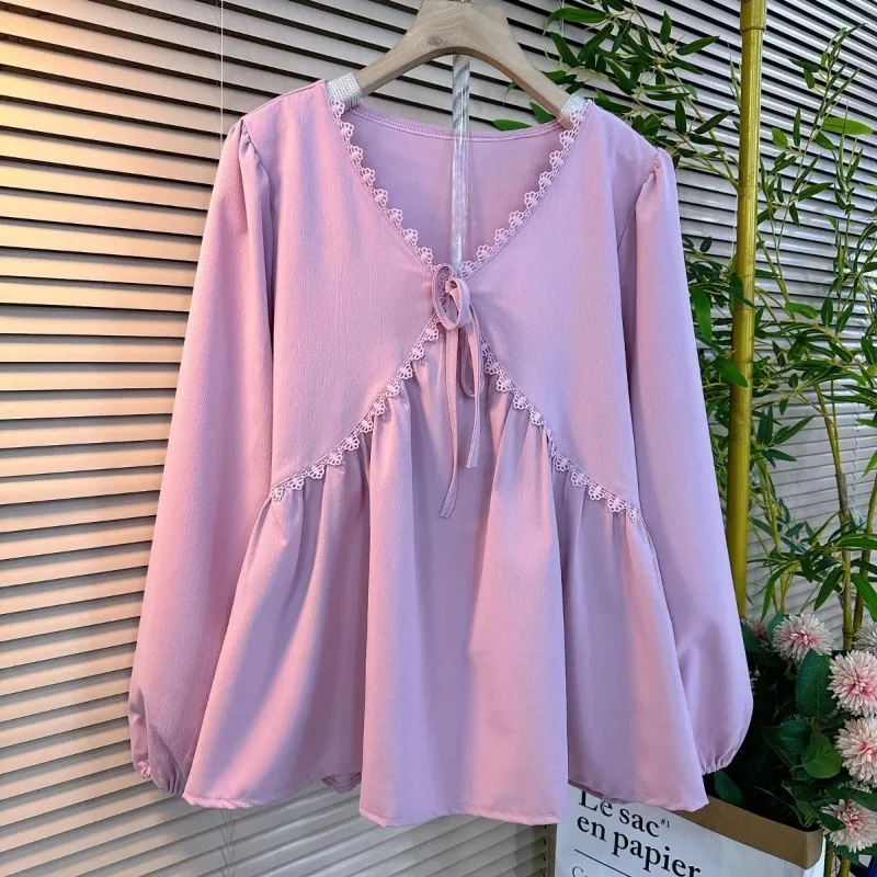 

New Spring and Autumn Women's Lace V-neck Pleated Versatile Women