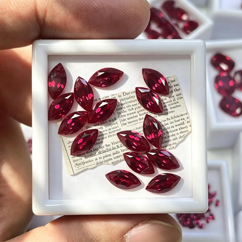Rubin in Taubenblutrot Künstlicher Edelstein in Marquise-Form mit Zertifikat Großhandel Verfügbar – Detail 5
