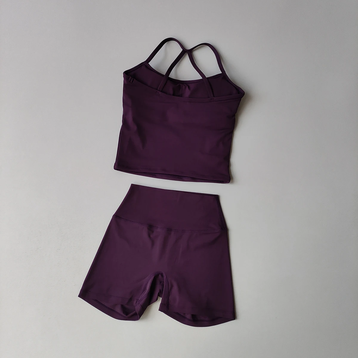 Langes Trägerloses Top-Set Yoga Gym Set Nahtloser Rückenfreier Sport-BH Tops Tanktop Hüftlift-Leggings Gym-Shorts-Sets Sportset – Detail 10