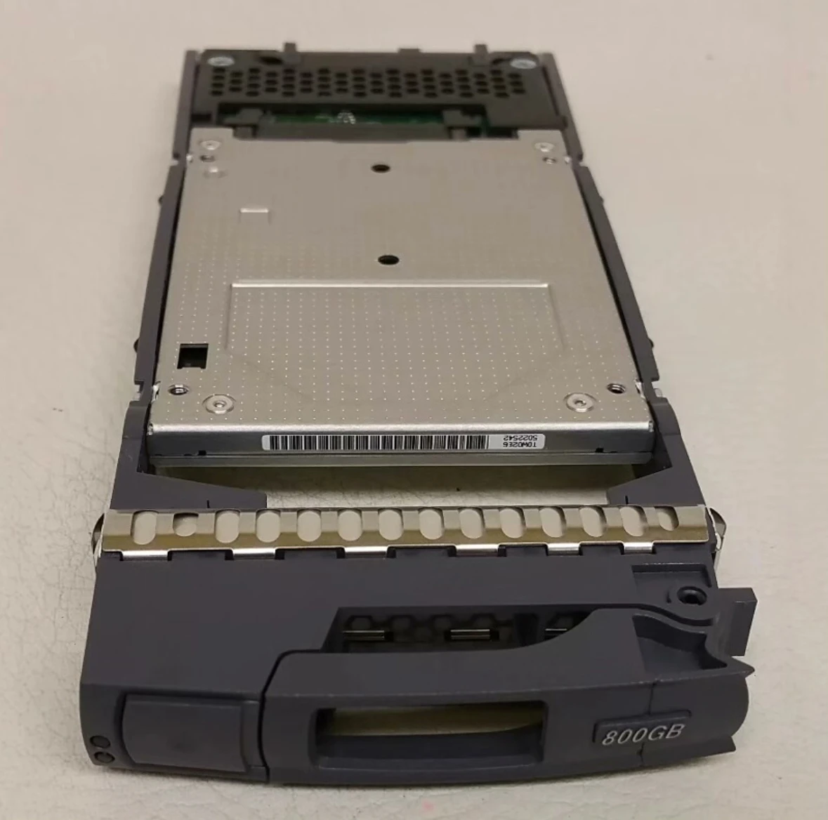 

For X440A-R6 SP-440A-R6 108-00374 800G 2.5 SAS SSD Solid State Drive