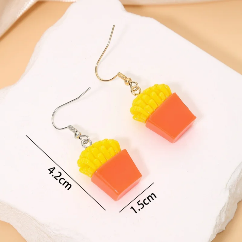 جديد أزياء المرأة أقراط حلقة قلادة الرجعية بسيطة وخفيفة الفاخرة مجوهرات اكسسوارات