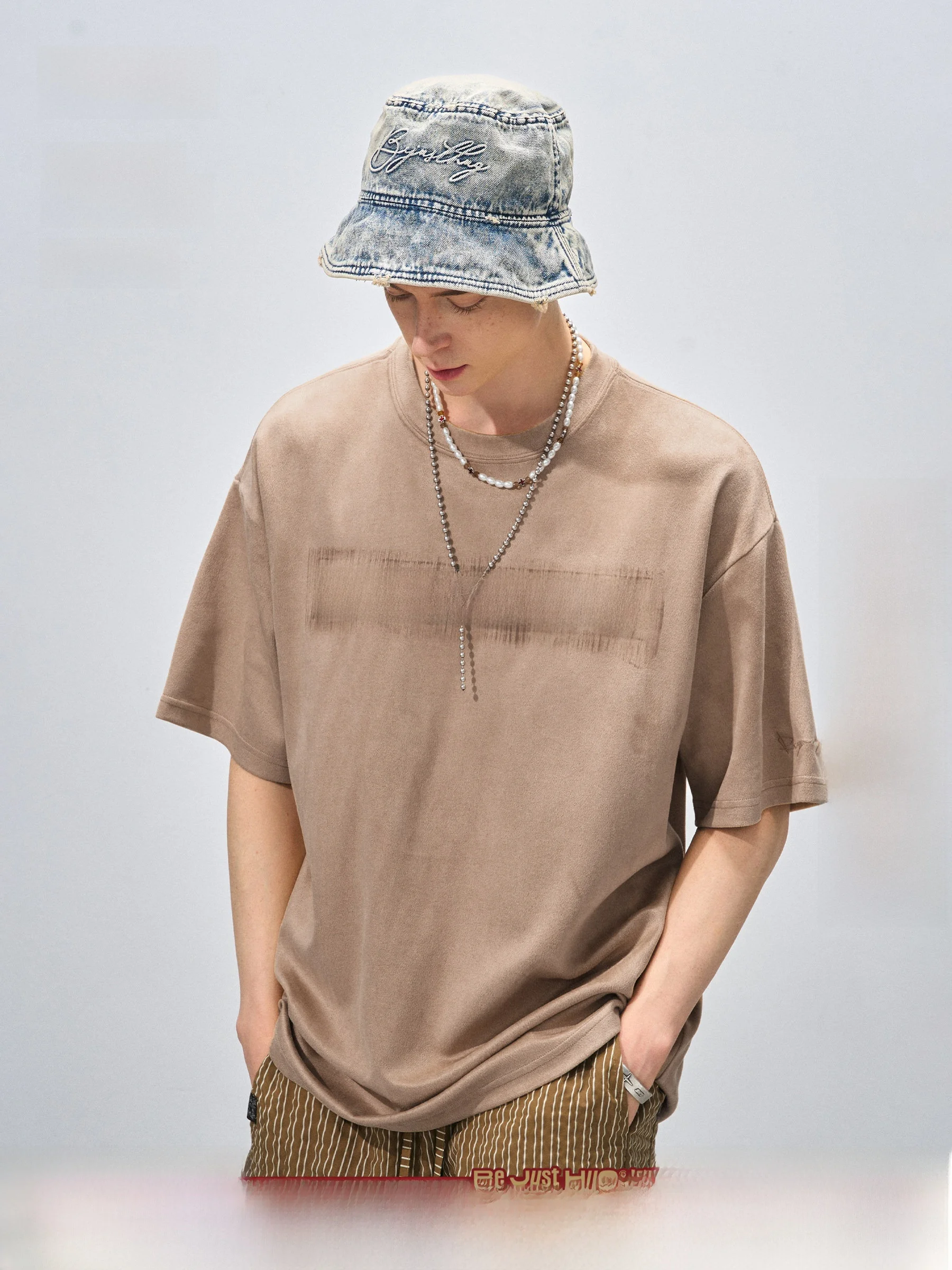 

Мужская летняя футболка с коротким рукавом и круглым вырезом из замши с граффити-принтом в стиле американского ретро, экологичная, модная