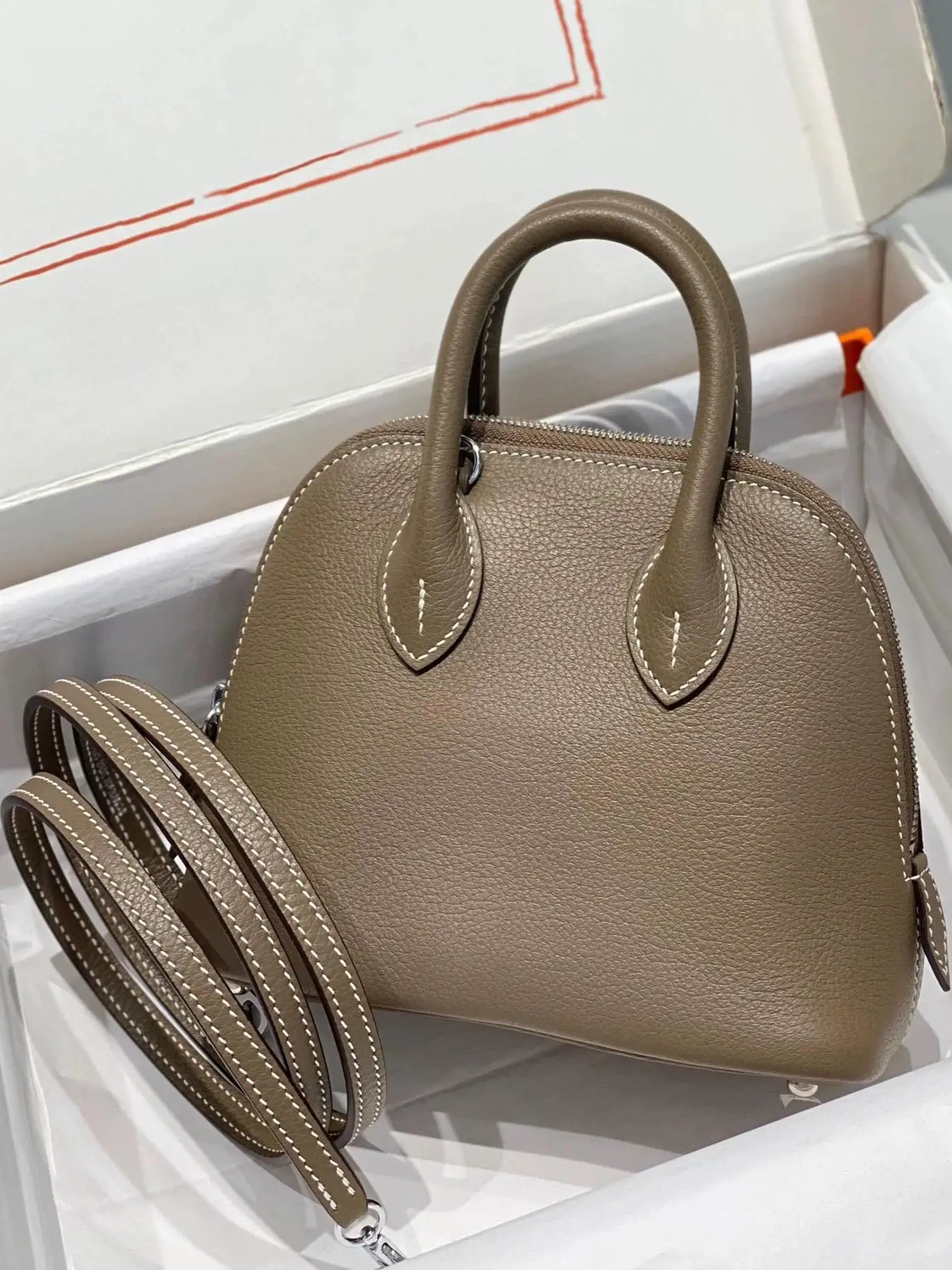 

Faionable ell Bag Bowling New 2025 Single oulder Crossbody Handbag Women's Bag Versatile Hong Kong Fon&2025