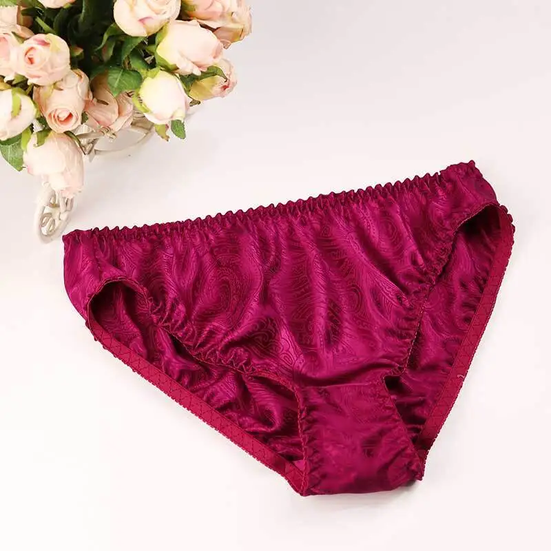 Burgundy jacquard