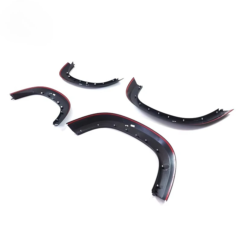 

The upgraded widened wheel arches are suitable for the matte texture of the Land Rover 2020 + Defender 90