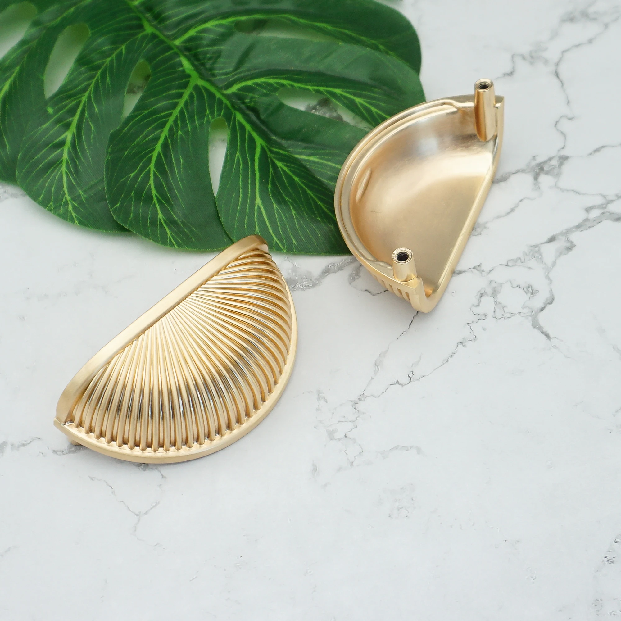 Gold Semicircle-Shape Cabinet Drawer Handles Alloy Kitchen Accessories Cupboard Door Knobs Wardrobr Pulls Furniture Hardware