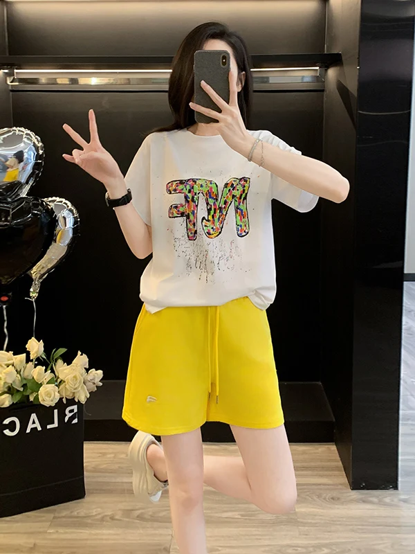 

Summer New Style Loose Yellow Wide Leg Shorts Women's Fashionable Two-Piece Set Salt Series round Neck Short Sleeve Outfit
