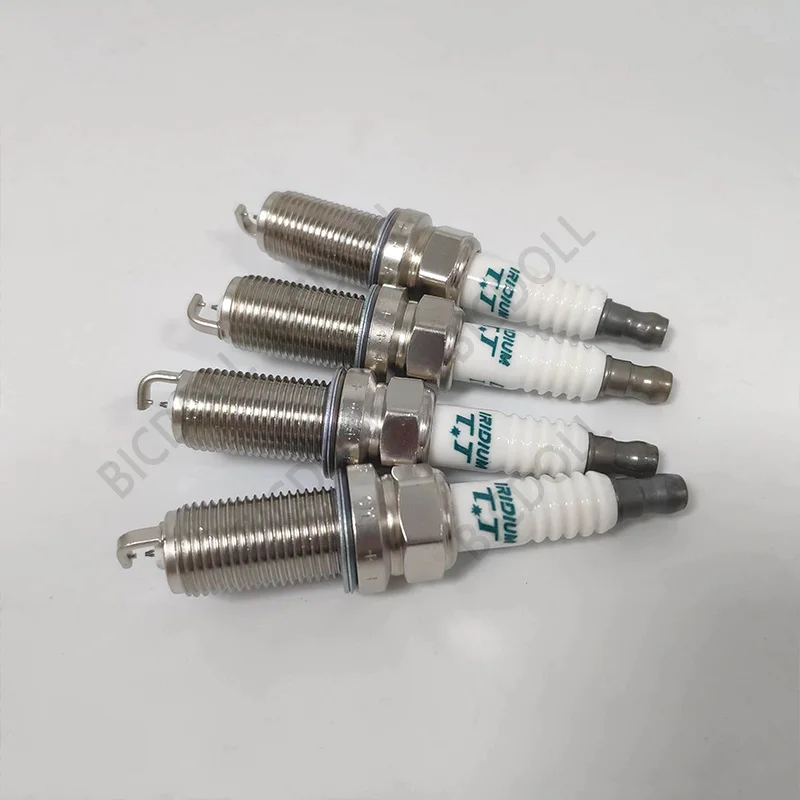 8Pcs FOR WHOLESALE 4703 IKH16TT Spark Plug Replace for 22401-5M015 90919-01233 18845-11160 18840-11051 90919-01243