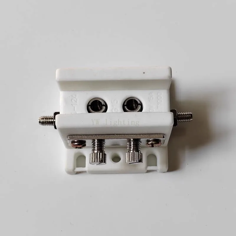 Film and television spotlight return light bulb holder 1000W1200W2000W quartz bulb G15 ceramic lamp socket