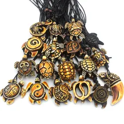 12pcs/Lot Mixed Imitation Bone Carved Sea Turtles Necklaces Hawaiian Tribal Vintage Turtle Charms Surfer Jewelry Wholesale