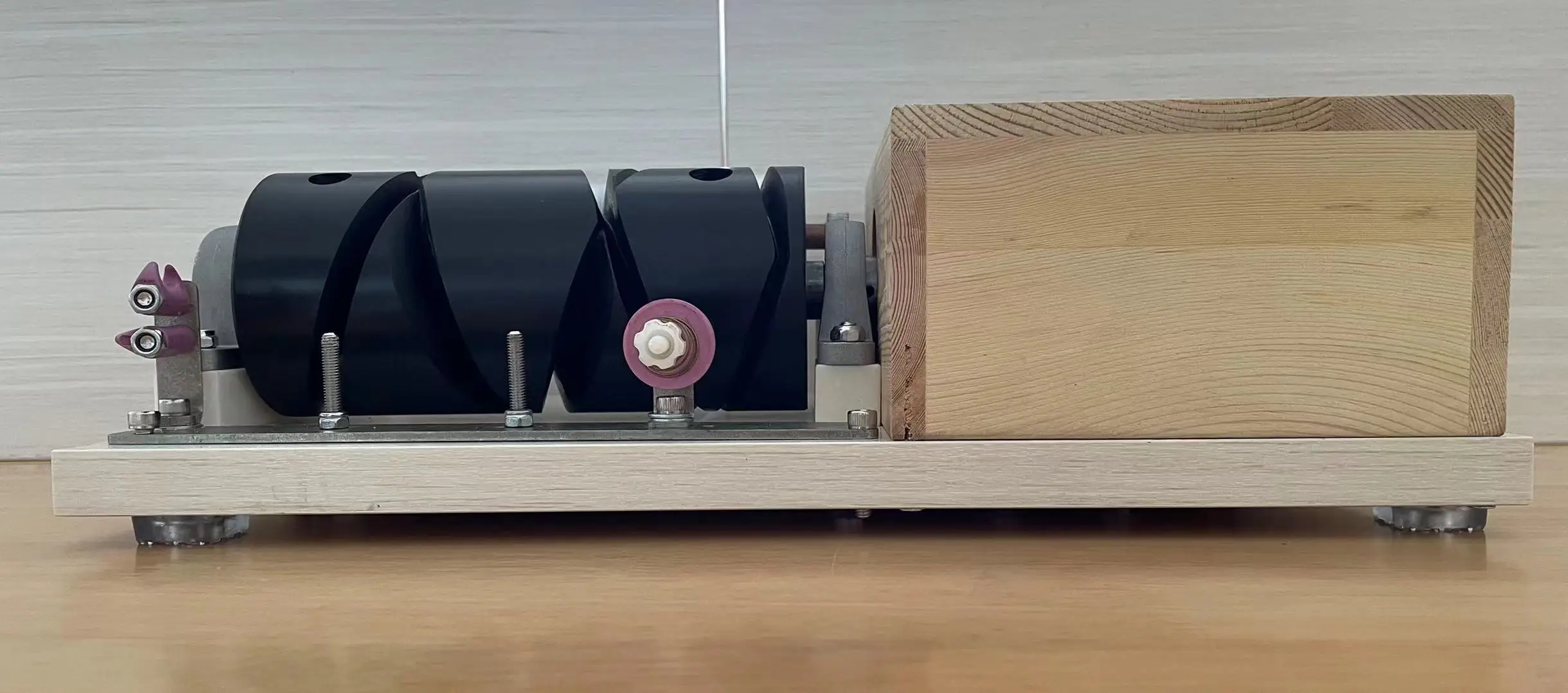 New Electric Yarn Winder, Desktop Yarn Winder That can calculate length and weight, Tufting DIY，Ideal Present for Crochet Lover